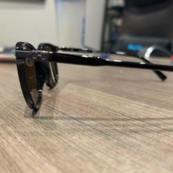 Mens sunglasses Salvatore Ferragamo - Picture 2 of 4